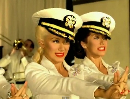 Christina Aguilera - "Candyman"