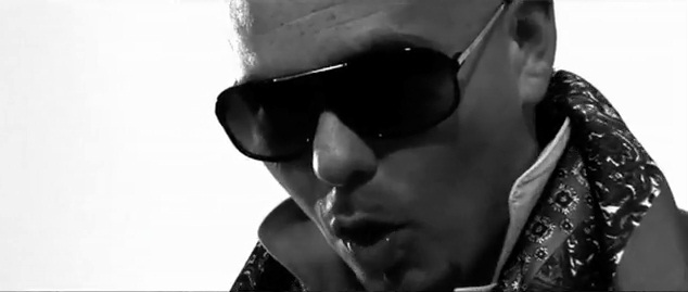 Pitbull - "I Know You Want Me"