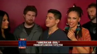 “American Idol” Finalists Do Elton John Classics