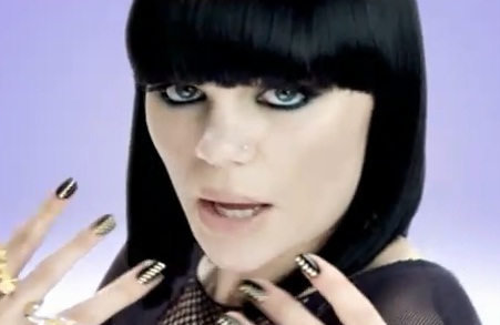 Jessie J - "Price Tag"