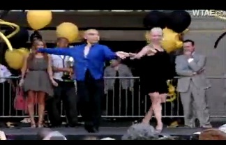 "Dancing with the Stars" Hines & Kym Dance Contest: Tuan & Ashley