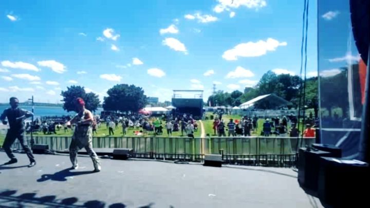 So wonderful that @soundofmusicfest featured Big Band, Ballroom & Latin Jazz Music and invited @danceScape to inspire attendees at TD Main Stage to #Swing/#Jive and #Mambo.
Hosted by Robert Tang and Beverley Cayton-Tang, 3-time Canadian and 2-time North American Ballroom Champions as seen on the Marilyn Denis Show, Dragons Den and CHCH Television Morning Live. #shallwedance?
And then feature artist, @MattDusk hit the stage and performed Sinatra and other Swing music favourites to Frank Sinatra. Awesome encore to Copacabana!
Special thanks to @mylesrusak/team at #som2022 and to everyone who came out to support the event. Stay tuned for more Video and Photo highlights.