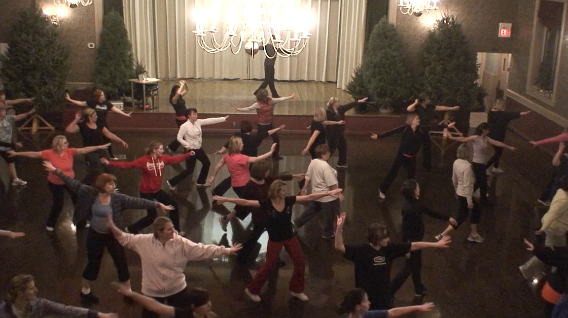 danceTONE - Trim & Tone to Cha Cha, Rumba, Samba, Jive/Swing, Tango & More