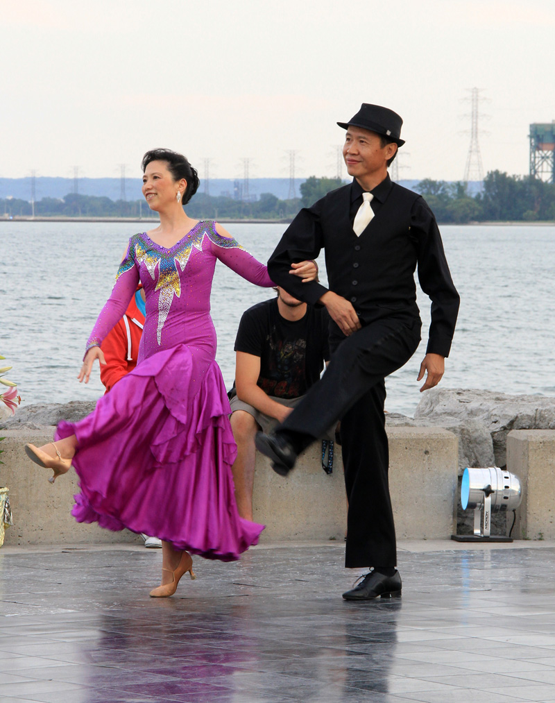 danceScape @the Waterfront: Fan & Hong Foxtrot (7:15 p.m.)