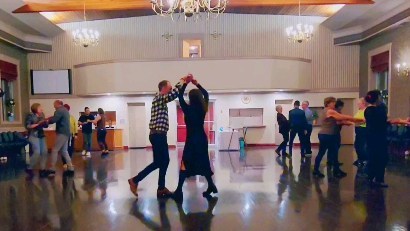 Congratulations and thank you to our Salsa Open Variations students on learning your Intermediate/Advanced Showstopper moves for this term. Keep practising these new signature moves to show off to family and friends and at Social events. See you next term to add to your growing number of awesome new #Salsa and #Bachata moves!
danceScape Adventures in #dance + #fitness - #Ballroom, #Salsa/Latin, #WeddingDance, danceTONE cardio, danceFLOW #qigong/#taichi. In-Studio in downtown Burlington or Online Anywhere Anytime. #shallwedance?