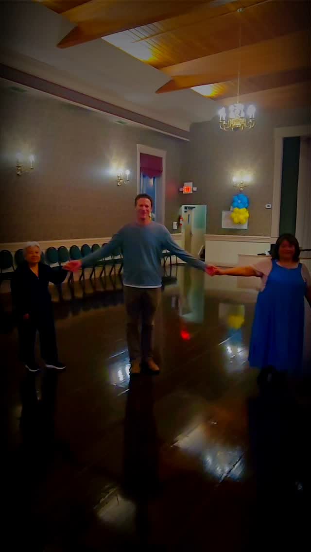 From Open House to Open Hearts 💃❤️
At danceScape, we don’t just teach dance — we build community, connection, and a sense of belonging that feels like family.
Earlier this year, Patricia joined us after attending one of our Open House events. Originally from Mexico, she brought with her a beautiful spirit, a warm smile, and a love of dance that lit up our studio. A few weeks ago, she surprised us with a visit from her mamá, who had come all the way from Mexico — and who instantly felt the embrace of our danceScape family.
And now, a new chapter begins — in just a few weeks, Patricia’s entire family will be starting their new life here in Canada. And guess what? Her mom wants to keep dancing with us too. 💕
We are so honoured to welcome them not just into our classes, but into our hearts.
This is what makes danceScape so special — when students become family, and when dance becomes a shared journey across generations and cultures. 🌍💃
Bienvenidos a casa, Patricia & familia. We’re so excited to continue dancing through life with you.
#danceScapeFamily #WelcomeHome #CommunityThroughDance #DancingHearts #NewBeginnings #FromMexicoWithLove #BurlingtonDance #CanadaJourney #GenerationsThatDance